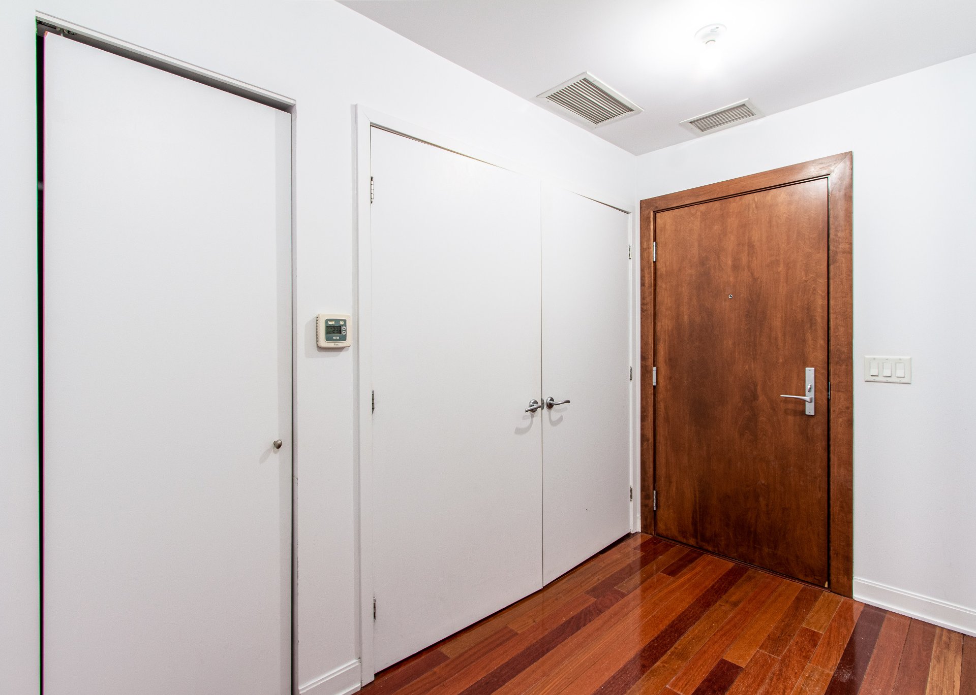 81 Rue De Brésoles, app. 201 Montréal